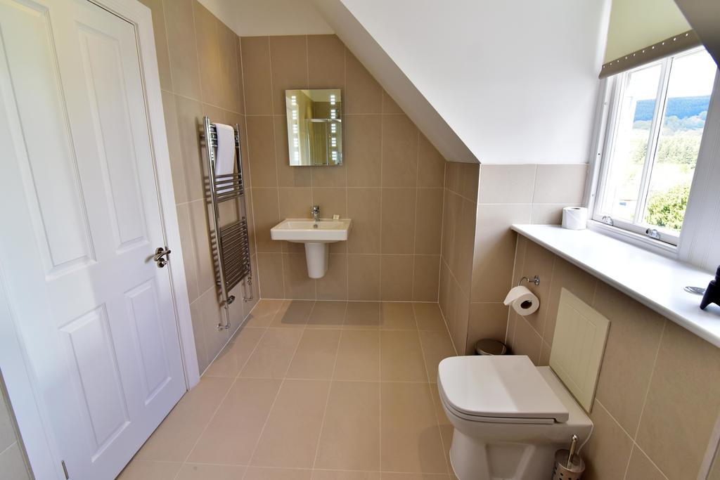 The Townhouse Aberfeldy - Rooms & Breakfast Exterior foto