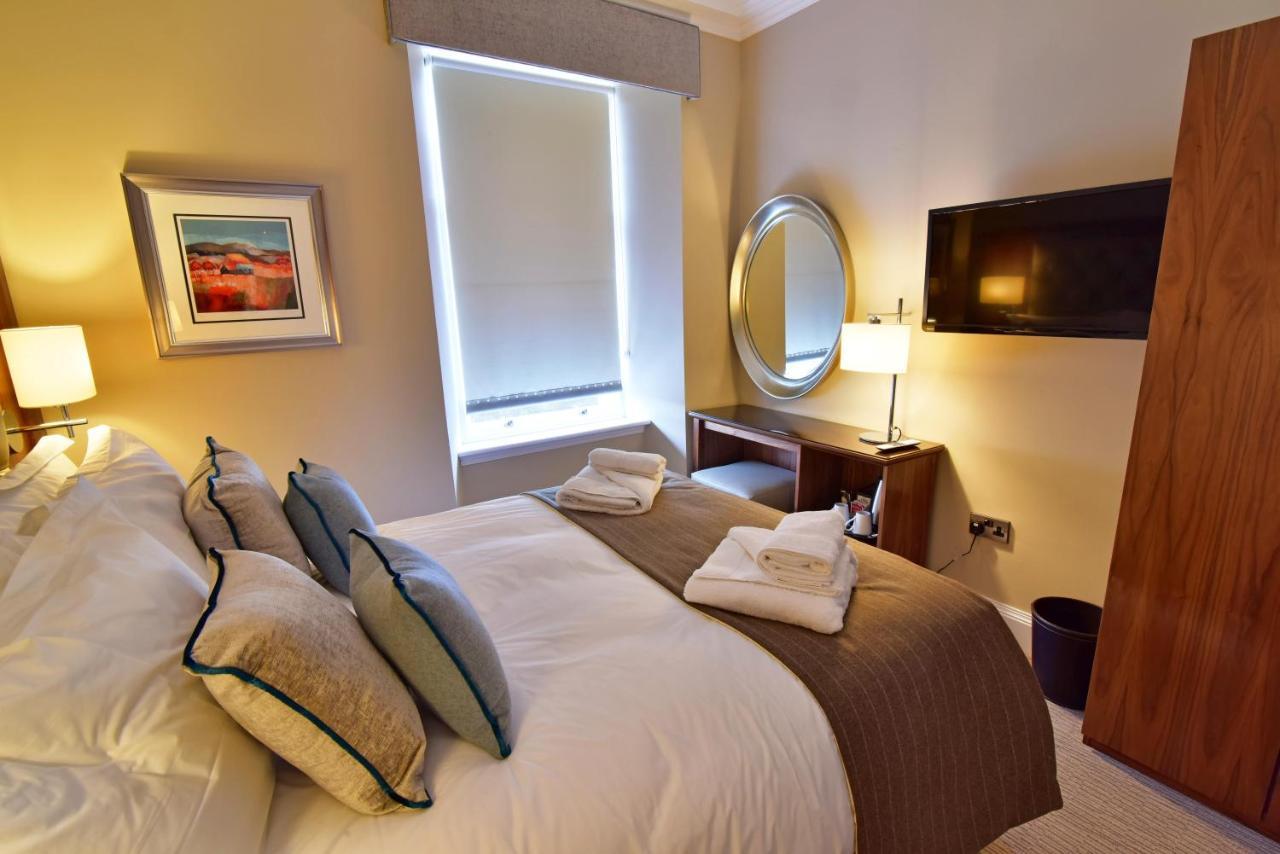 The Townhouse Aberfeldy - Rooms & Breakfast Exterior foto